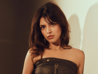 Sasha Bhasin Carrom Board